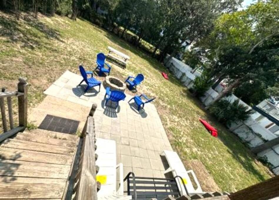 Dazzling Centrally Located Ocean View W 2 Kings, Huge Private Yard, 2 Decks, Firepit, Bbq เมอร์เทิลบีช ภายนอก รูปภาพ